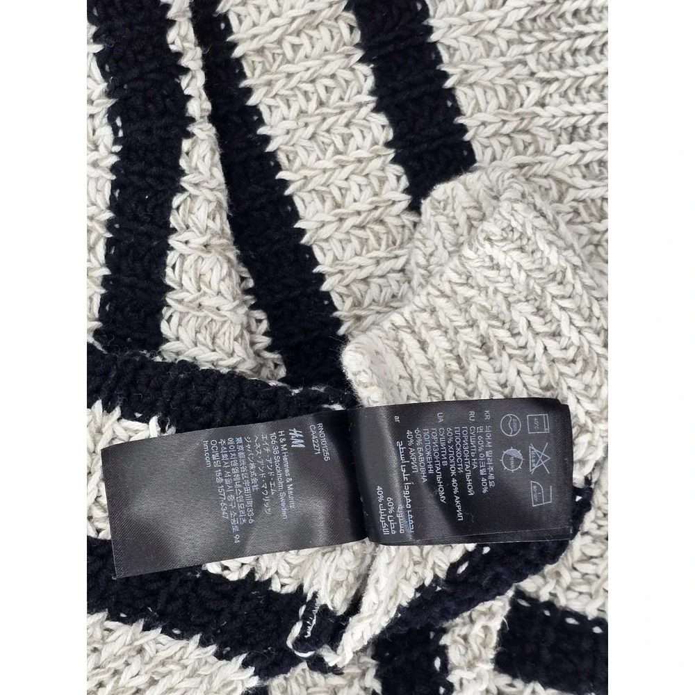 H&M Chunky Knit Sweater Women's Black Off-White Striped Loose Fit Pullover- L‎